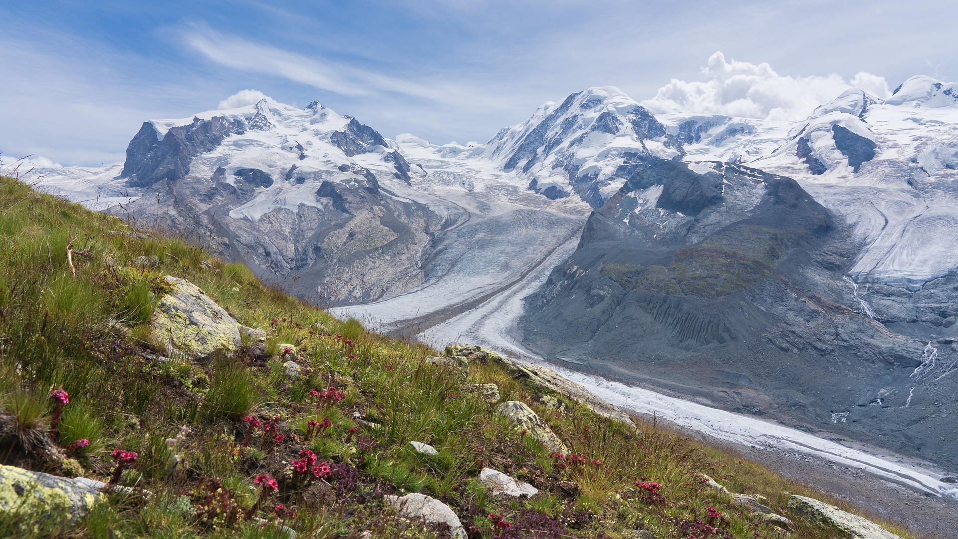 Alpine glacier traverse
